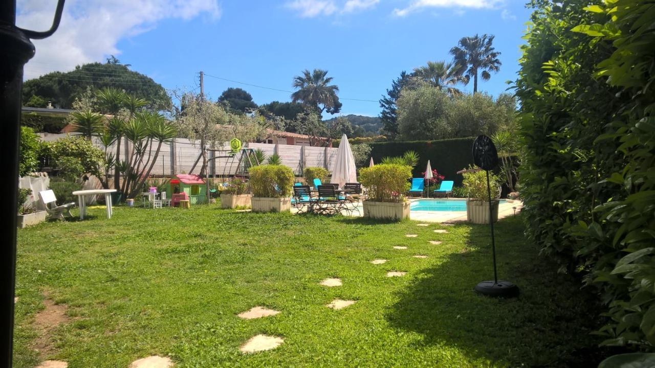 Parfums D'Azur Bed and Breakfast Le Cannet Exterior foto
